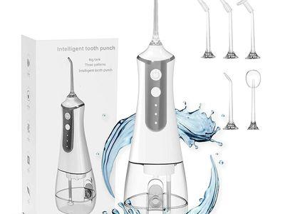 Water Flosser Cordless Teeth Cleaner Dental Oral Irrigator Flosser IPX6 Waterproof with 5 Interchangeable Jet Tips Detachable Water Tank