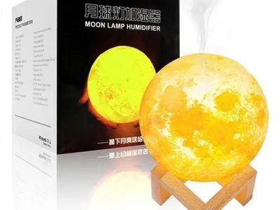 880Ml Air Humidifier 3D Moon with LED Lighting Ultrasonic and a Distinctive Decoration