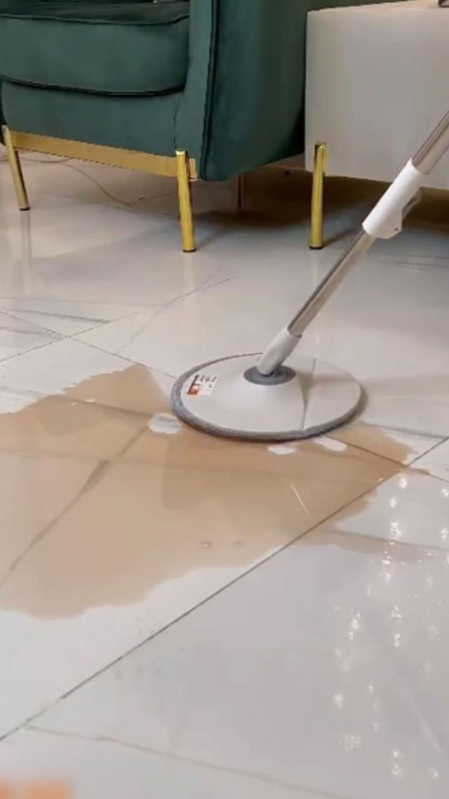 360-Degree - Circular Smart Floor Mop - a Smart Bucket